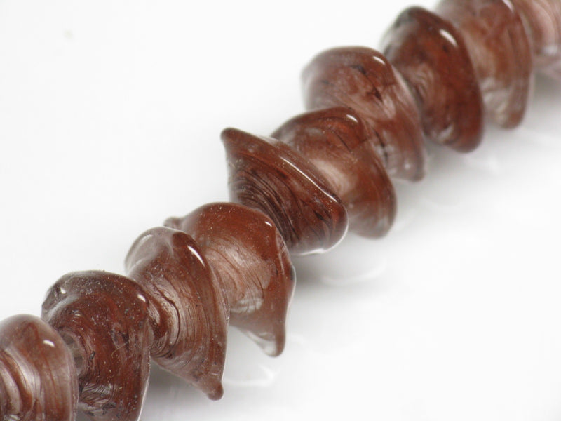 TOKO-BEADS AG039-55P Triangle bead (50pcs) 10~12mm AG039-55P トライアングルビーズ（50個パック） 10~12mm Asian bead & African bead  Handmade,Lampeork,bead,asia,india,ethnic,parts,accessory,beads とんぼ玉,ビーズ,トンボ玉,アジア,インド,エスニック,手作り,パーツ,アクセサリー