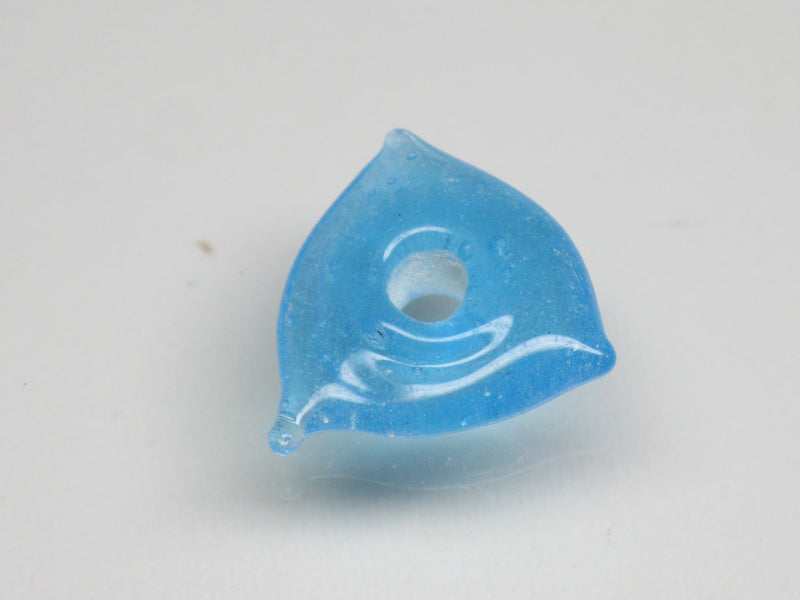 TOKO-BEADS AG039-11S Triangle bead 10~11mm AG039-11S トライアングルビーズ 10~11mm Asian bead & African bead  Handmade,Lampeork,bead,asia,india,ethnic,parts,accessory,beads とんぼ玉,ビーズ,トンボ玉,アジア,インド,エスニック,手作り,パーツ,アクセサリー