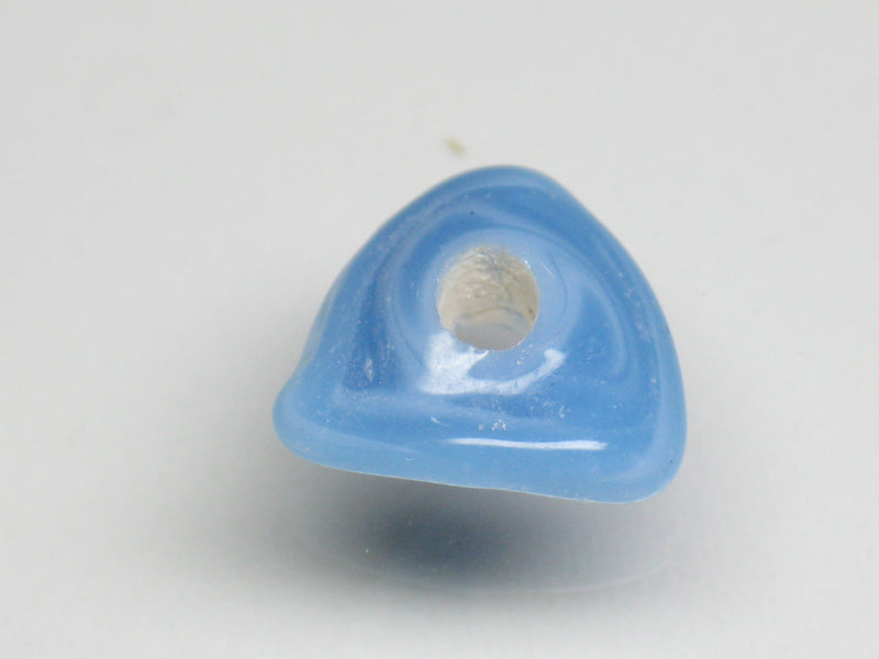 TOKO-BEADS AG039-12S Triangle bead 9~10mm AG039-12S トライアングルビーズ 9~10mm Asian bead & African bead  Handmade,Lampeork,bead,asia,india,ethnic,parts,accessory,beads とんぼ玉,ビーズ,トンボ玉,アジア,インド,エスニック,手作り,パーツ,アクセサリー