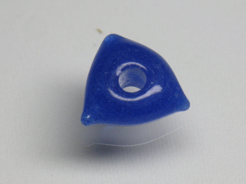 TOKO-BEADS AG039-13S Triangle bead 9.5~10mm AG039-13S トライアングルビーズ 9.5~10mm Asian bead & African bead  Handmade,Lampeork,bead,asia,india,ethnic,parts,accessory,beads とんぼ玉,ビーズ,トンボ玉,アジア,インド,エスニック,手作り,パーツ,アクセサリー