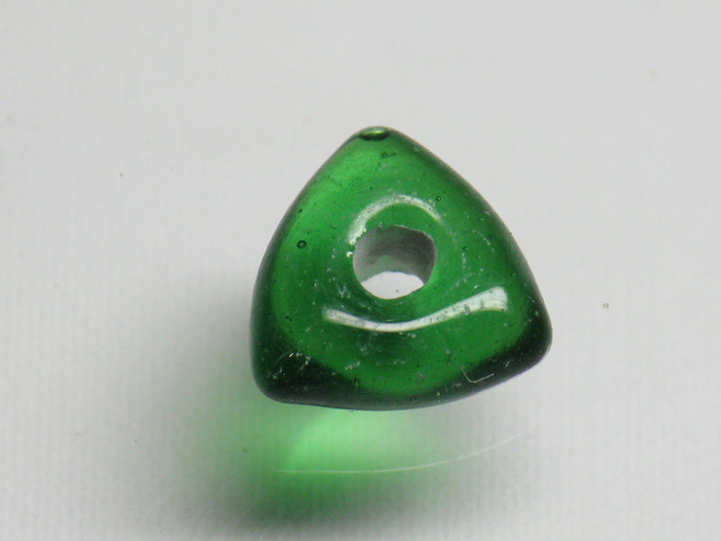 TOKO-BEADS AG039-30S Triangle bead 10~11mm AG039-30S トライアングルビーズ 10~11mm Asian bead & African bead  Handmade,Lampeork,bead,asia,india,ethnic,parts,accessory,beads とんぼ玉,ビーズ,トンボ玉,アジア,インド,エスニック,手作り,パーツ,アクセサリー