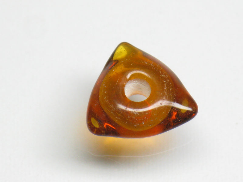 TOKO-BEADS AG039-52S Triangle bead 9~11mm AG039-52S トライアングルビーズ 9~11mm Asian bead & African bead  Handmade,Lampeork,bead,asia,india,ethnic,parts,accessory,beads とんぼ玉,ビーズ,トンボ玉,アジア,インド,エスニック,手作り,パーツ,アクセサリー