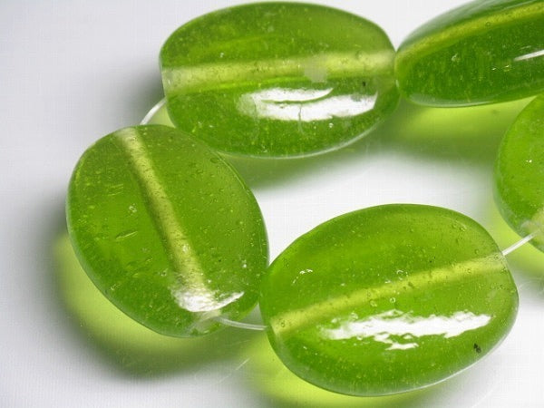 TOKO-BEADS AG040-15N Glass bead (strand) 22~26mm AG040-15N オーバルビーズ（連） 22~26mm Asian bead & African bead  Handmade,Lampeork,bead,asia,india,ethnic,parts,accessory,beads とんぼ玉,ビーズ,トンボ玉,アジア,インド,エスニック,手作り,パーツ,アクセサリー