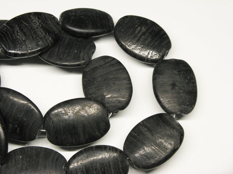 TOKO-BEADS AG040-49N Glass bead (strand) 21~25mm AG040-49N オーバルビーズ（連） 21~25mm Asian bead & African bead  Handmade,Lampeork,bead,asia,india,ethnic,parts,accessory,beads とんぼ玉,ビーズ,トンボ玉,アジア,インド,エスニック,手作り,パーツ,アクセサリー
