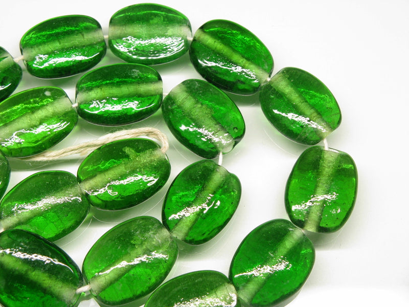 TOKO-BEADS AG041-14N Glass bead (strand) 17mm AG041-14N オーバルビーズ（連） 17mm Asian bead & African bead  Handmade,Lampeork,bead,asia,india,ethnic,parts,accessory,beads とんぼ玉,ビーズ,トンボ玉,アジア,インド,エスニック,手作り,パーツ,アクセサリー