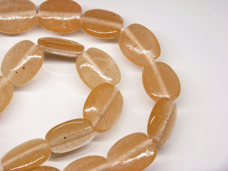 TOKO-BEADS AG041-29N Glass bead (strand) 16~17mm AG041-29N オーバルビーズ（連） 16~17mm Asian bead & African bead  Handmade,Lampeork,bead,asia,india,ethnic,parts,accessory,beads とんぼ玉,ビーズ,トンボ玉,アジア,インド,エスニック,手作り,パーツ,アクセサリー