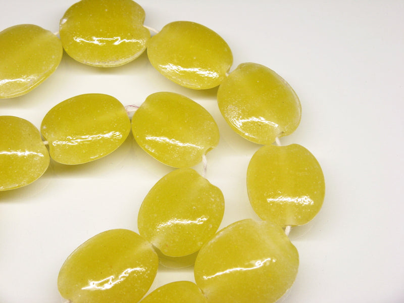 TOKO-BEADS AG041-31N Glass bead (strand) 18~20mm AG041-31N オーバルビーズ（連） 18~20mm Asian bead & African bead  Handmade,Lampeork,bead,asia,india,ethnic,parts,accessory,beads とんぼ玉,ビーズ,トンボ玉,アジア,インド,エスニック,手作り,パーツ,アクセサリー