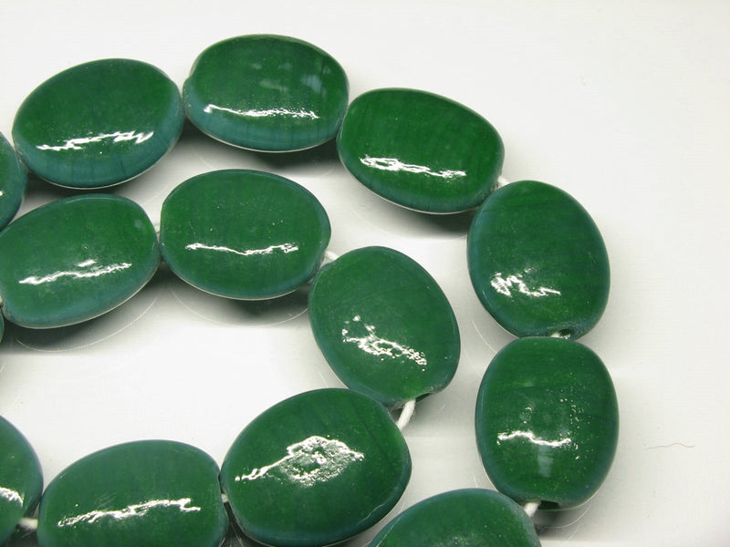 TOKO-BEADS AG041-50N Glass bead (strand) 18mm AG041-50N オーバルビーズ（連） 18mm Asian bead & African bead  Handmade,Lampeork,bead,asia,india,ethnic,parts,accessory,beads とんぼ玉,ビーズ,トンボ玉,アジア,インド,エスニック,手作り,パーツ,アクセサリー