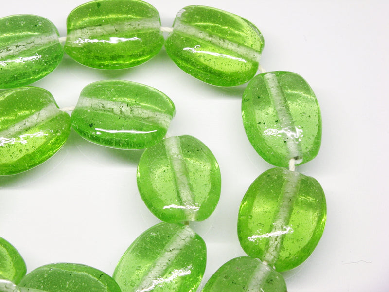 TOKO-BEADS AG041-52N Glass bead (strand) 18mm AG041-52N オーバルビーズ（連） 18mm Asian bead & African bead  Handmade,Lampeork,bead,asia,india,ethnic,parts,accessory,beads とんぼ玉,ビーズ,トンボ玉,アジア,インド,エスニック,手作り,パーツ,アクセサリー
