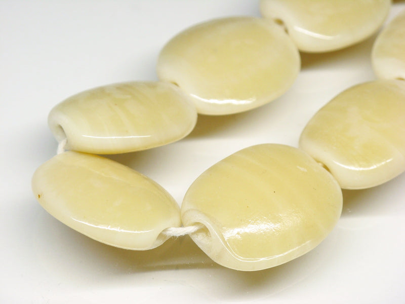 TOKO-BEADS AG041-59N Glass bead (strand) 18mm AG041-59N オーバルビーズ（連） 18mm Asian bead & African bead  Handmade,Lampeork,bead,asia,india,ethnic,parts,accessory,beads とんぼ玉,ビーズ,トンボ玉,アジア,インド,エスニック,手作り,パーツ,アクセサリー