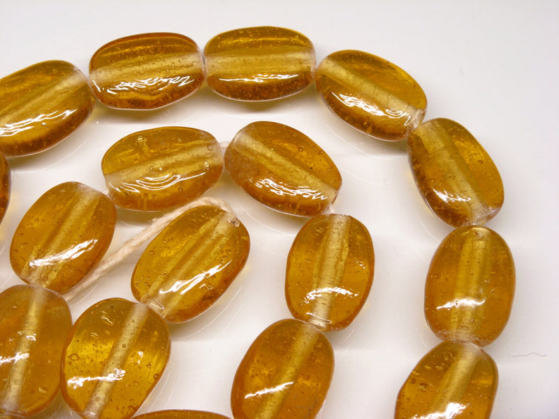 TOKO-BEADS AG041-78N Glass bead (strand) 18mm AG041-78N オーバルビーズ（連） 18mm Asian bead & African bead  Handmade,Lampeork,bead,asia,india,ethnic,parts,accessory,beads とんぼ玉,ビーズ,トンボ玉,アジア,インド,エスニック,手作り,パーツ,アクセサリー