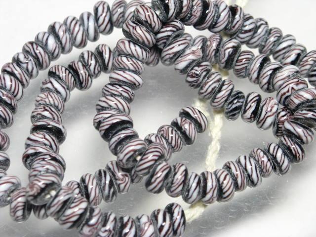TOKO-BEADS AG044-11N Glass bead (strand) 8~9mm AG044-11N リング型とんぼ玉（連） 8~9mm Asian bead & African bead  Handmade,Lampeork,bead,asia,india,ethnic,parts,accessory,beads とんぼ玉,ビーズ,トンボ玉,アジア,インド,エスニック,手作り,パーツ,アクセサリー