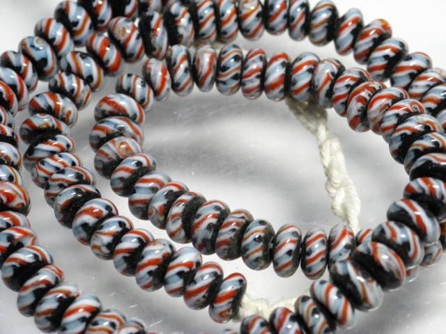 TOKO-BEADS AG044-17N Glass bead (strand) 8.5mm AG044-17N リング型とんぼ玉（連） 8.5mm Asian bead & African bead  Handmade,Lampeork,bead,asia,india,ethnic,parts,accessory,beads とんぼ玉,ビーズ,トンボ玉,アジア,インド,エスニック,手作り,パーツ,アクセサリー
