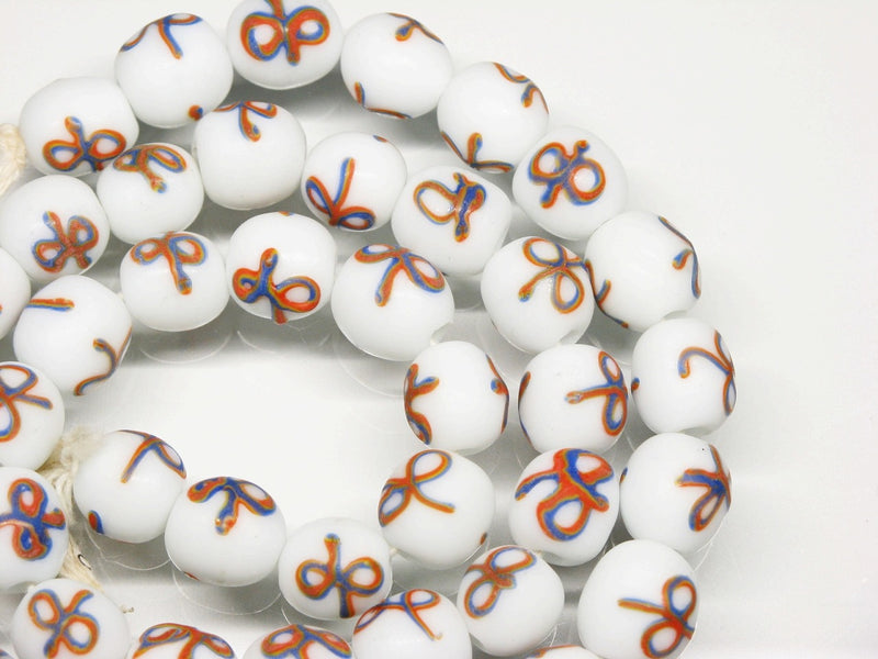 TOKO-BEADS AG046-26N Glass bead (strand) 10~11mm AG046-26N リボン模様のとんぼ玉（連） 10~11mm Asian bead & African bead  Handmade,Lampeork,bead,asia,india,ethnic,parts,accessory,beads とんぼ玉,ビーズ,トンボ玉,アジア,インド,エスニック,手作り,パーツ,アクセサリー