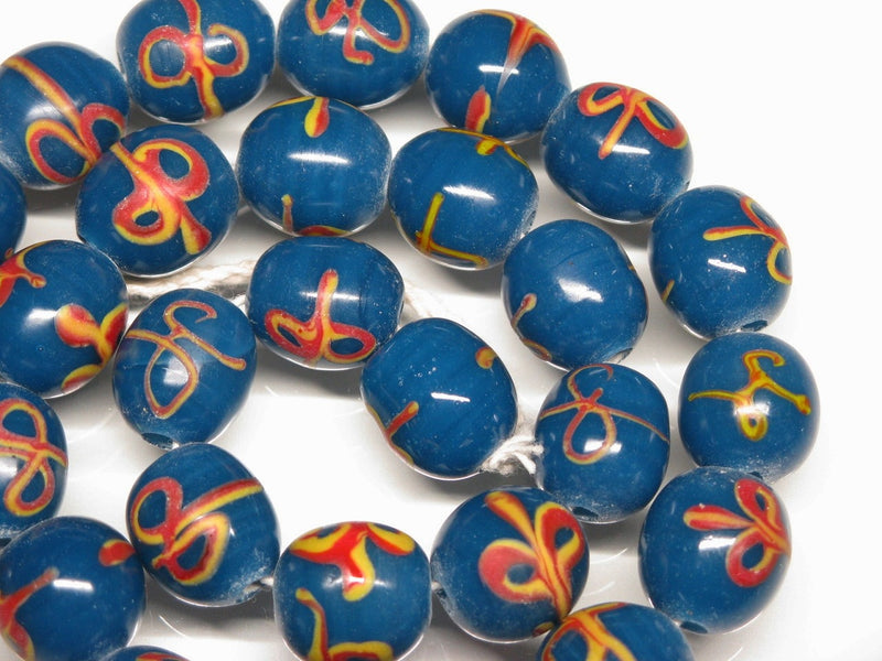 TOKO-BEADS AG046-28N Glass bead (strand) 12mm AG046-28N リボン模様のとんぼ玉（連） 12mm Asian bead & African bead  Handmade,Lampeork,bead,asia,india,ethnic,parts,accessory,beads とんぼ玉,ビーズ,トンボ玉,アジア,インド,エスニック,手作り,パーツ,アクセサリー