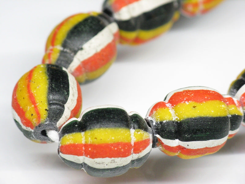 TOKO-BEADS AG047-01N Old Candy Glass bead (strand) 9mm AG047-01N オールドキャンディビーズ（連） 9mm Asian bead & African bead  Handmade,Lampeork,bead,asia,india,ethnic,parts,accessory,beads とんぼ玉,ビーズ,トンボ玉,アジア,インド,エスニック,手作り,パーツ,アクセサリー