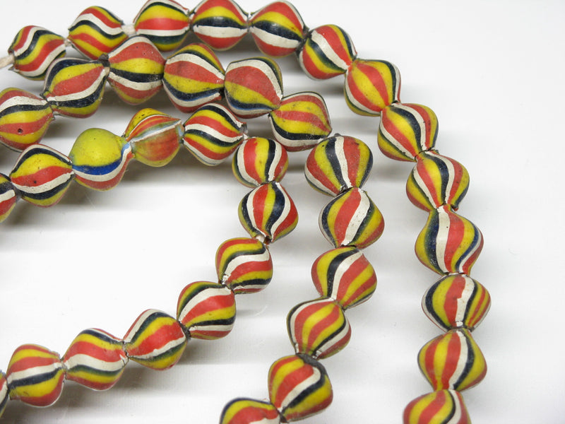 TOKO-BEADS AG047-07N Old Candy Glass bead (strand) 8~12.5mm AG047-07N オールドキャンディビーズ（連） 8~12.5mm Asian bead & African bead  Handmade,Lampeork,bead,asia,india,ethnic,parts,accessory,beads とんぼ玉,ビーズ,トンボ玉,アジア,インド,エスニック,手作り,パーツ,アクセサリー