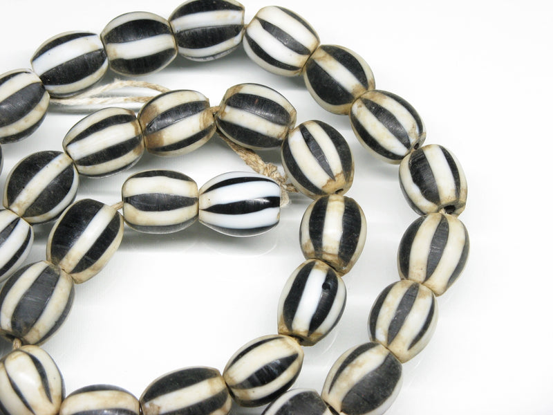 TOKO-BEADS AG047-20N Old Candy Glass bead (strand) 10~11mm AG047-20N オールドキャンディビーズ（連） 10~11mm Asian bead & African bead  Handmade,Lampeork,bead,asia,india,ethnic,parts,accessory,beads とんぼ玉,ビーズ,トンボ玉,アジア,インド,エスニック,手作り,パーツ,アクセサリー