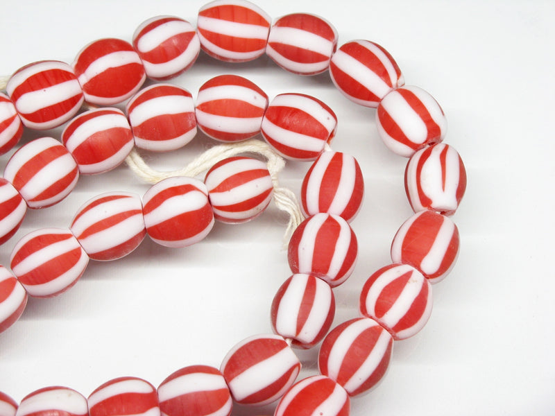 TOKO-BEADS AG047-31N Old Candy Glass bead (strand) 10~11mm AG047-31N オールドキャンディビーズ（連） 10~11mm Asian bead & African bead  Handmade,Lampeork,bead,asia,india,ethnic,parts,accessory,beads とんぼ玉,ビーズ,トンボ玉,アジア,インド,エスニック,手作り,パーツ,アクセサリー