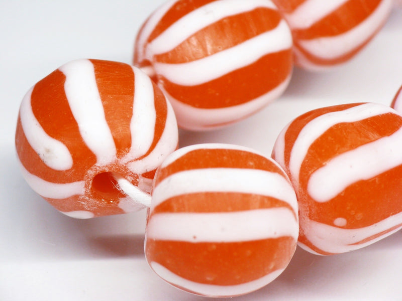 TOKO-BEADS AG047-33N Old Candy Glass bead (strand) 15mm AG047-33N オールドキャンディビーズ（連） 15mm Asian bead & African bead  Handmade,Lampeork,bead,asia,india,ethnic,parts,accessory,beads とんぼ玉,ビーズ,トンボ玉,アジア,インド,エスニック,手作り,パーツ,アクセサリー