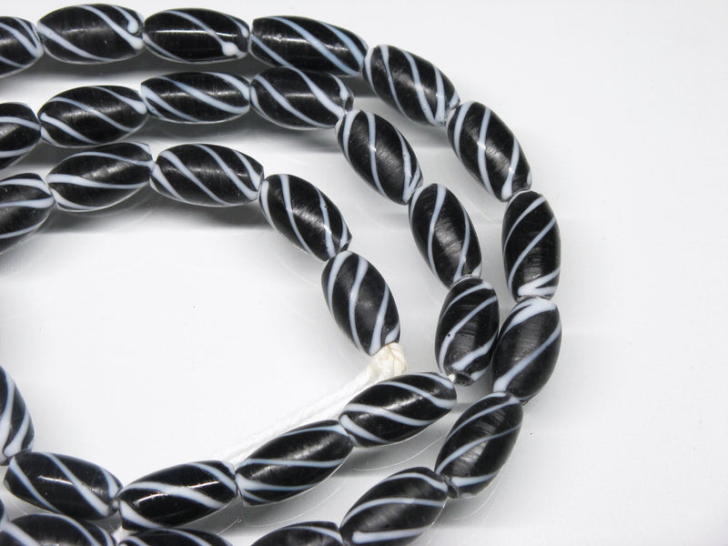 TOKO-BEADS AG047-56N Old Candy Glass bead (strand) 7mm AG047-56N オールドキャンディビーズ（連） 7mm Asian bead & African bead  Handmade,Lampeork,bead,asia,india,ethnic,parts,accessory,beads とんぼ玉,ビーズ,トンボ玉,アジア,インド,エスニック,手作り,パーツ,アクセサリー