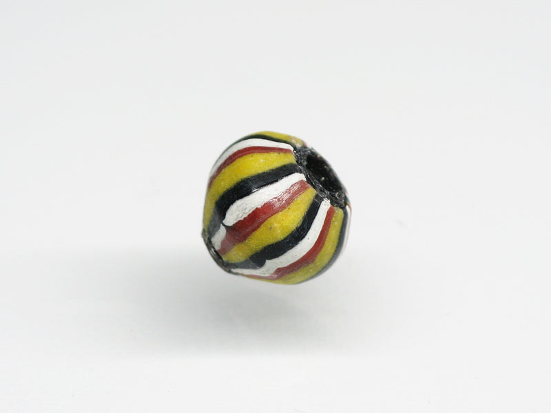 TOKO-BEADS AG047-16S Old Candy Glass bead 7.5~9.5mm AG047-16S オールドキャンディビーズ 7.5~9.5mm Asian bead & African bead  Handmade,Lampeork,bead,asia,india,ethnic,parts,accessory,beads とんぼ玉,ビーズ,トンボ玉,アジア,インド,エスニック,手作り,パーツ,アクセサリー