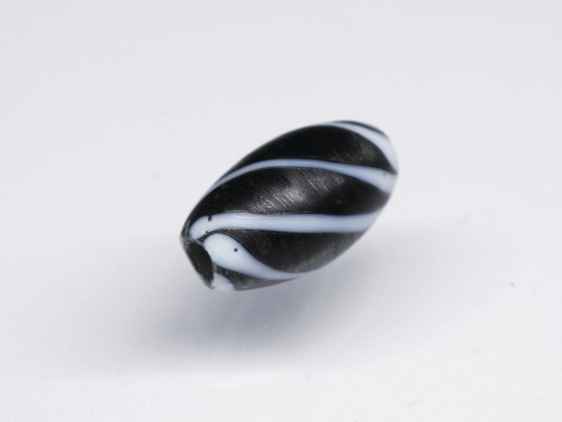 TOKO-BEADS AG047-56S Old Candy Glass bead 7mm AG047-56S オールドキャンディビーズ 7mm Asian bead & African bead  Handmade,Lampeork,bead,asia,india,ethnic,parts,accessory,beads とんぼ玉,ビーズ,トンボ玉,アジア,インド,エスニック,手作り,パーツ,アクセサリー