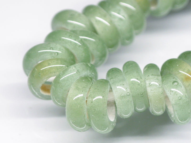 TOKO-BEADS AG051N-09 Glass bead (strand) 8~9mm AG051N-09 リング型ビーズ（連） 8~9mm Asian bead & African bead  Handmade,Lampeork,bead,asia,india,ethnic,parts,accessory,beads とんぼ玉,ビーズ,トンボ玉,アジア,インド,エスニック,手作り,パーツ,アクセサリー