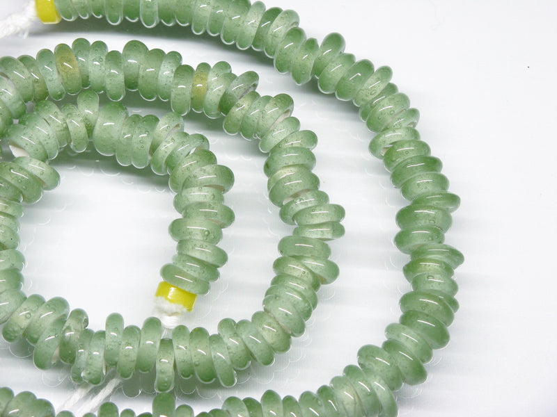 TOKO-BEADS AG051N-09 Glass bead (strand) 8~9mm AG051N-09 リング型ビーズ（連） 8~9mm Asian bead & African bead  Handmade,Lampeork,bead,asia,india,ethnic,parts,accessory,beads とんぼ玉,ビーズ,トンボ玉,アジア,インド,エスニック,手作り,パーツ,アクセサリー