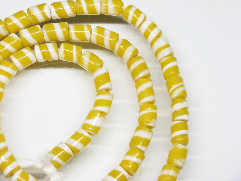 TOKO-BEADS AG055-01N Glass bead (strand) 6mm AG055-01N ストライプチューブ（連） 6mm Asian bead & African bead  Handmade,Lampeork,bead,asia,india,ethnic,parts,accessory,beads とんぼ玉,ビーズ,トンボ玉,アジア,インド,エスニック,手作り,パーツ,アクセサリー