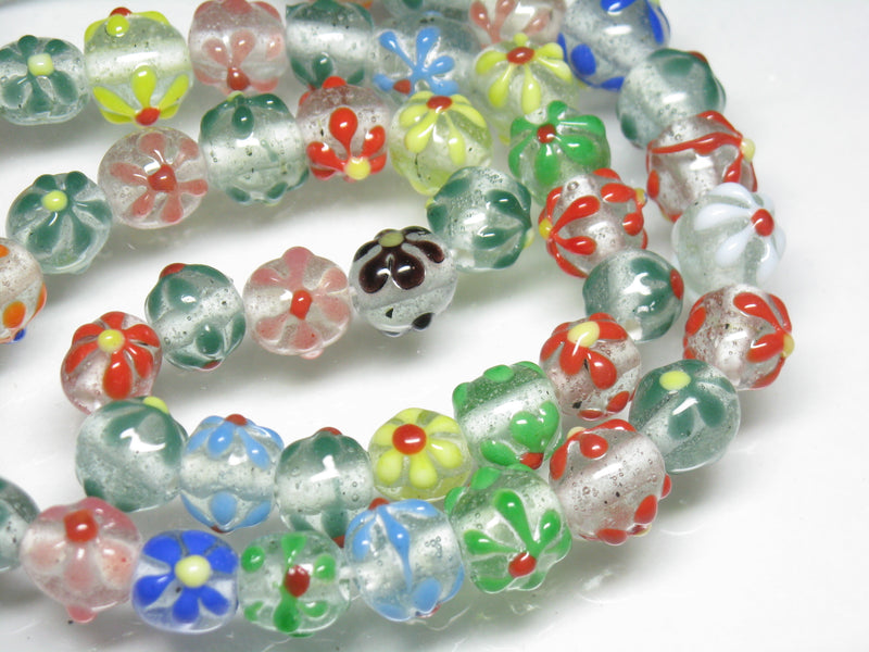 | TOKO-BEADS |AG058N-18 フラワービーズ(連) 11~12.5mmとんぼ玉,ビーズ,トンボ玉,アジア,インド,エスニック,手作り,パーツ,アクセサリー