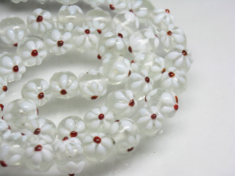 | TOKO-BEADS |AG058N-30 フラワービーズ(連) 10~11mmとんぼ玉,ビーズ,トンボ玉,アジア,インド,エスニック,手作り,パーツ,アクセサリー