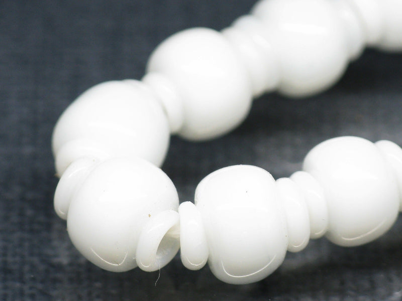 TOKO-BEADS AG061-01N Glass bead(Strand) 8mm AG061-01N スモールボトルビーズ （連） 8mm Asian bead & African bead  Handmade,Lampeork,bead,asia,india,ethnic,parts,accessory,beads とんぼ玉,ビーズ,トンボ玉,アジア,インド,エスニック,手作り,パーツ,アクセサリー