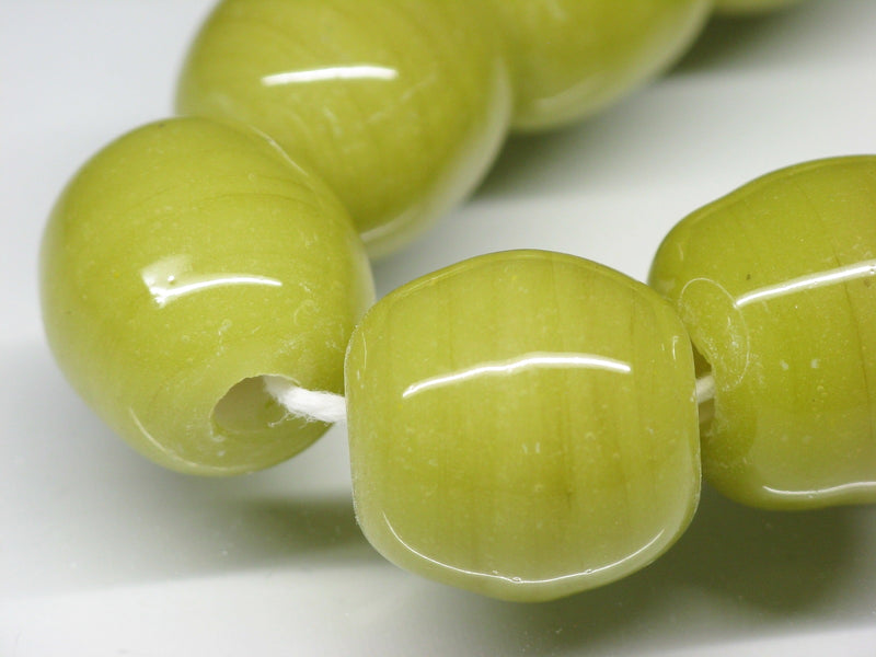 TOKO-BEADS AG063-04N Glass bead(Strand) 16~17mm AG063-04N 単色丸玉大（連） 16~17mm Asian bead & African bead  Handmade,Lampeork,bead,asia,india,ethnic,parts,accessory,beads とんぼ玉,ビーズ,トンボ玉,アジア,インド,エスニック,手作り,パーツ,アクセサリー