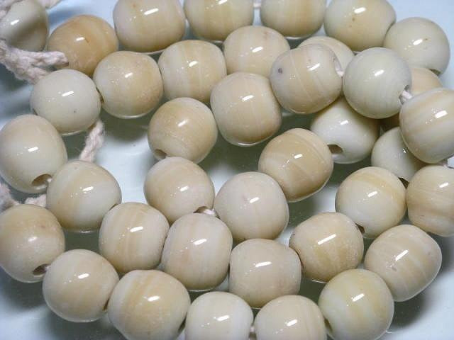 | TOKO-BEADS |AG063N-17 単色丸玉大（連） 11~13mmとんぼ玉,ビーズ,トンボ玉,アジア,インド,エスニック,手作り,パーツ,アクセサリー