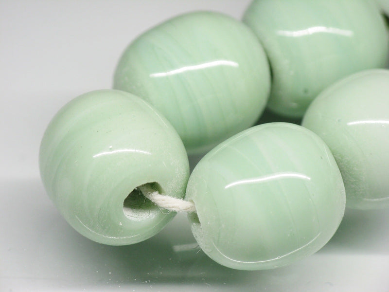 TOKO-BEADS AG063-19N Glass bead (strand) 11~13mm AG063-19N 単色丸玉大（連） 11~13mm Asian bead & African bead  Handmade,Lampeork,bead,asia,india,ethnic,parts,accessory,beads とんぼ玉,ビーズ,トンボ玉,アジア,インド,エスニック,手作り,パーツ,アクセサリー