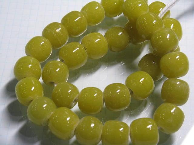 | TOKO-BEADS |AG063N-42 単色丸玉大（連） 15~16mmとんぼ玉,ビーズ,トンボ玉,アジア,インド,エスニック,手作り,パーツ,アクセサリー