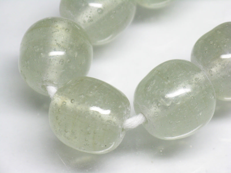 TOKO-BEADS AG063-56N Glass bead(Strand) 13.5~14mm AG063-56N 単色丸玉大（連のみ） 13.5~14mm Asian bead & African bead  Handmade,Lampeork,bead,asia,india,ethnic,parts,accessory,beads とんぼ玉,ビーズ,トンボ玉,アジア,インド,エスニック,手作り,パーツ,アクセサリー