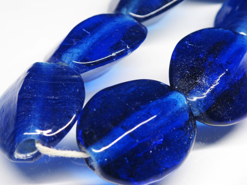 TOKO-BEADS AG065-05N Vintage colored Glass bead (Strand) 22~24mm AG065-05N ぎんなん型ガラスビーズ・ビンテージ（連） 22~24mm Asian bead & African bead  Handmade,Lampeork,bead,asia,india,ethnic,parts,accessory,beads とんぼ玉,ビーズ,トンボ玉,アジア,インド,エスニック,手作り,パーツ,アクセサリー