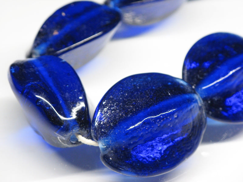 TOKO-BEADS AG065-06N Vintage colored Glass bead (Strand) 22~24mm AG065-06N ぎんなん型ガラスビーズ・ビンテージ（連） 22~24mm Asian bead & African bead  Handmade,Lampeork,bead,asia,india,ethnic,parts,accessory,beads とんぼ玉,ビーズ,トンボ玉,アジア,インド,エスニック,手作り,パーツ,アクセサリー