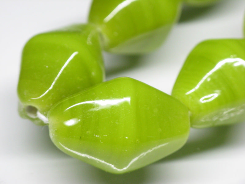 TOKO-BEADS AG067N-52 Glass bead (strand) 16~18mm AG067N-52 大型ひし形とんぼ玉（連） 16~18mm Asian bead & African bead  Handmade,Lampeork,bead,asia,india,ethnic,parts,accessory,beads とんぼ玉,ビーズ,トンボ玉,アジア,インド,エスニック,手作り,パーツ,アクセサリー