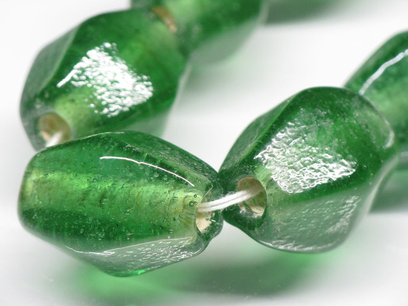 TOKO-BEADS AG067N-53 Glass bead (strand) 14~15mm AG067N-53 大型ひし形とんぼ玉（連） 14~15mm Asian bead & African bead  Handmade,Lampeork,bead,asia,india,ethnic,parts,accessory,beads とんぼ玉,ビーズ,トンボ玉,アジア,インド,エスニック,手作り,パーツ,アクセサリー