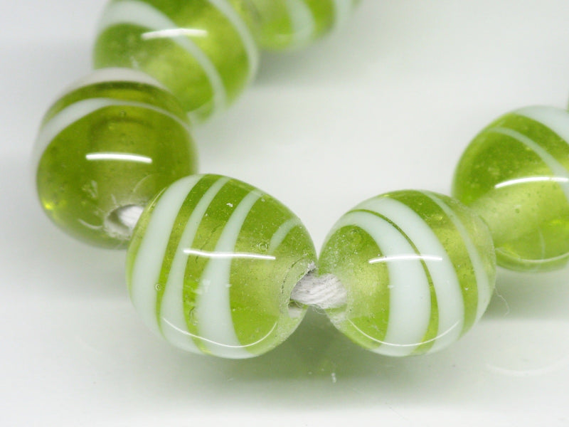TOKO-BEADS AG070-15N Glass bead (strand) 10mm AG070-15N ストライプ柄とんぼ玉（連） 10mm Asian bead & African bead  Handmade,Lampeork,bead,asia,india,ethnic,parts,accessory,beads とんぼ玉,ビーズ,トンボ玉,アジア,インド,エスニック,手作り,パーツ,アクセサリー