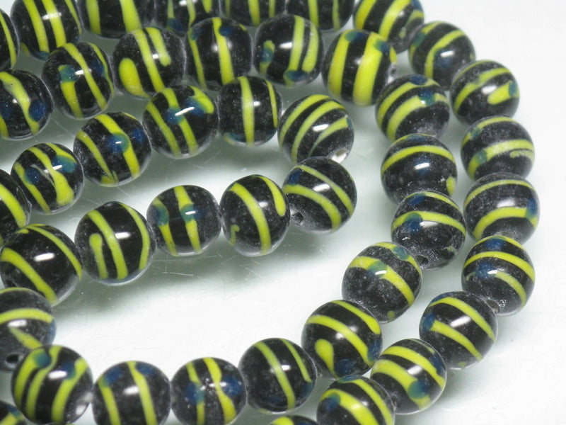 | TOKO-BEADS |AG070N-62 ストライプ柄とんぼ玉（連） 8~9mmとんぼ玉,ビーズ,トンボ玉,アジア,インド,エスニック,手作り,パーツ,アクセサリー