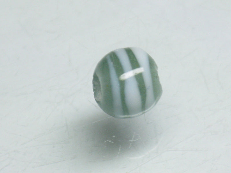 TOKO-BEADS AG070-40S Glass bead 7.5~8mm AG070-40S ストライプ柄とんぼ玉 7.5~8mm Asian bead & African bead  Handmade,Lampeork,bead,asia,india,ethnic,parts,accessory,beads とんぼ玉,ビーズ,トンボ玉,アジア,インド,エスニック,手作り,パーツ,アクセサリー