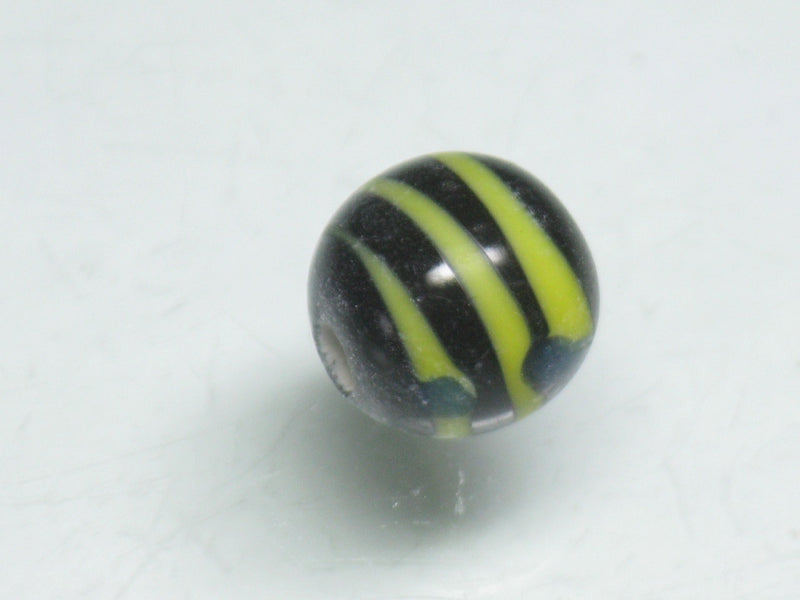TOKO-BEADS AG070-62S Glass bead 8~9mm AG070-62S ストライプ柄とんぼ玉 8~9mm Asian bead & African bead  Handmade,Lampeork,bead,asia,india,ethnic,parts,accessory,beads とんぼ玉,ビーズ,トンボ玉,アジア,インド,エスニック,手作り,パーツ,アクセサリー