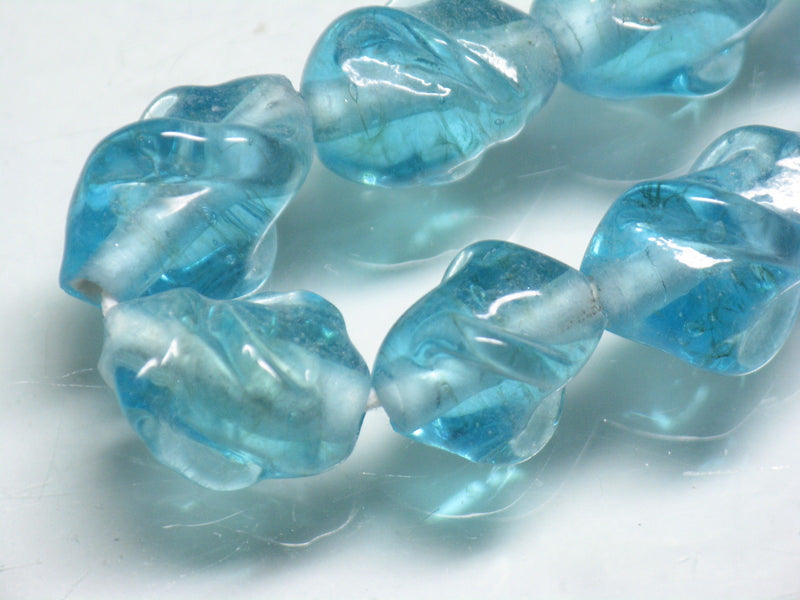 TOKO-BEADS AG087-12N Glass bead (strand) 11~13mm AG087-12N トゥイストビーズ（連） 11~13mm Asian bead & African bead  Handmade,Lampeork,bead,asia,india,ethnic,parts,accessory,beads とんぼ玉,ビーズ,トンボ玉,アジア,インド,エスニック,手作り,パーツ,アクセサリー