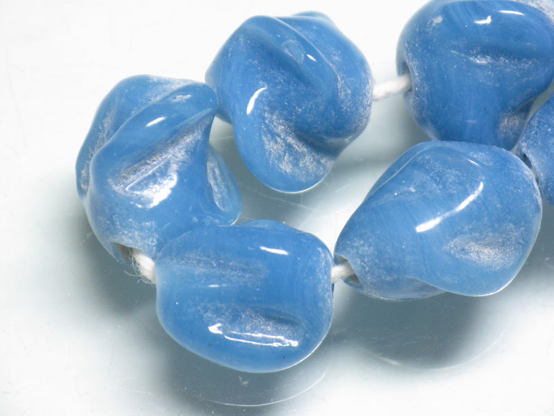 TOKO-BEADS AG087-14N Glass bead (strand) 11~13mm AG087-14N トゥイストビーズ（連） 11~13mm Asian bead & African bead  Handmade,Lampeork,bead,asia,india,ethnic,parts,accessory,beads とんぼ玉,ビーズ,トンボ玉,アジア,インド,エスニック,手作り,パーツ,アクセサリー