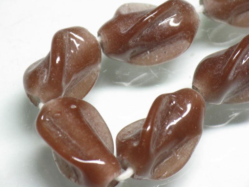 TOKO-BEADS AG087N-16 Glass bead (strand) 11~13mm AG087N-16 トゥイストビーズ（連） 11~13mm Asian bead & African bead  Handmade,Lampeork,bead,asia,india,ethnic,parts,accessory,beads とんぼ玉,ビーズ,トンボ玉,アジア,インド,エスニック,手作り,パーツ,アクセサリー