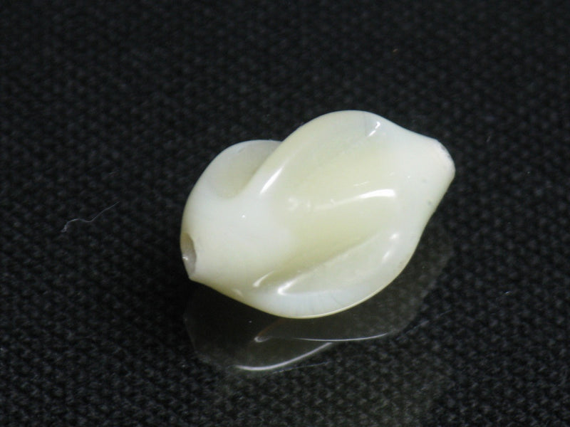 TOKO-BEADS AG087-08S Glass bead 10~13mm AG087-08S トゥイストビーズ 10~13mm Asian bead & African bead  Handmade,Lampeork,bead,asia,india,ethnic,parts,accessory,beads とんぼ玉,ビーズ,トンボ玉,アジア,インド,エスニック,手作り,パーツ,アクセサリー